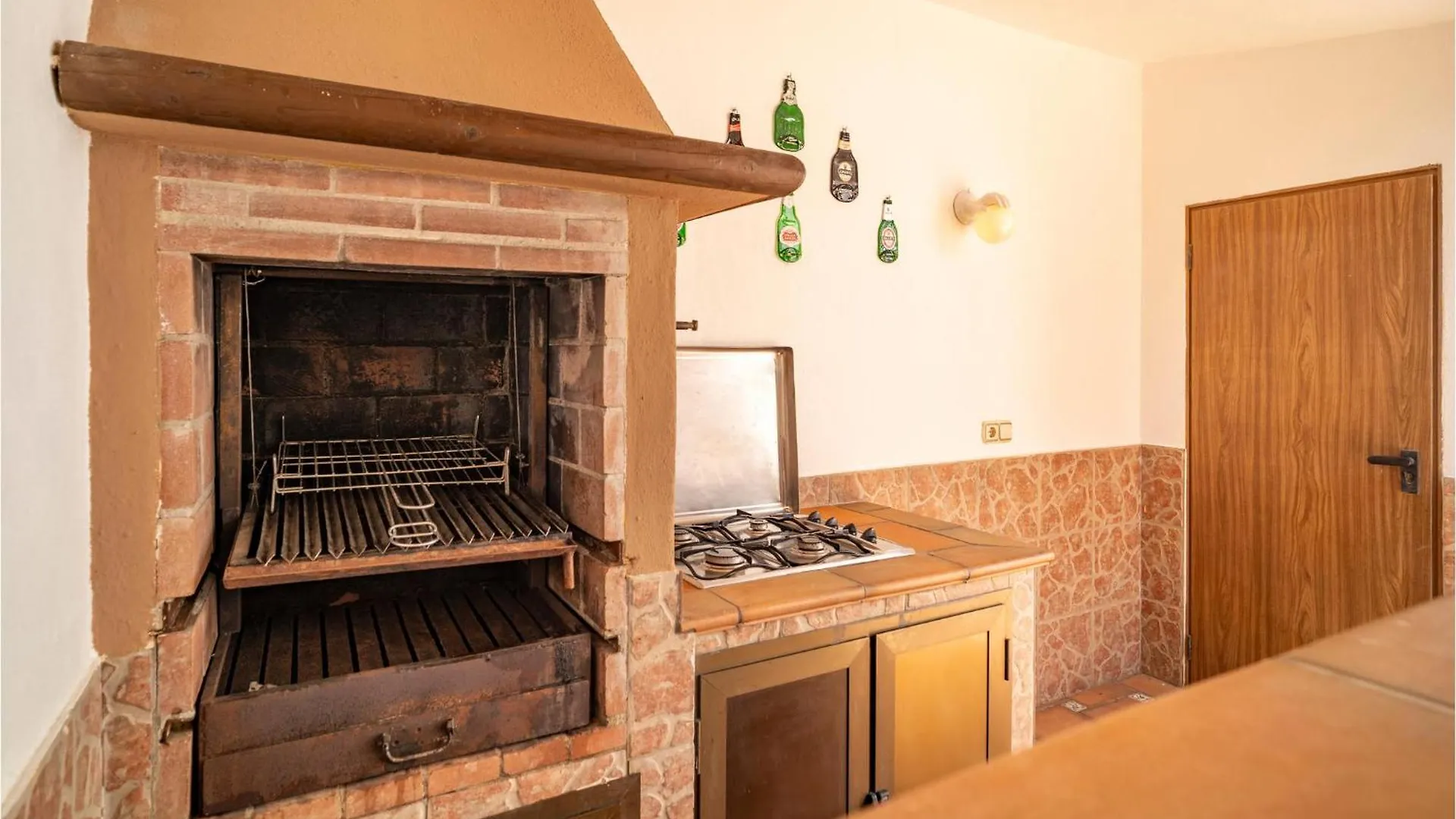 Amazing Home In Marbella With Kitchen 0*,  Spanien